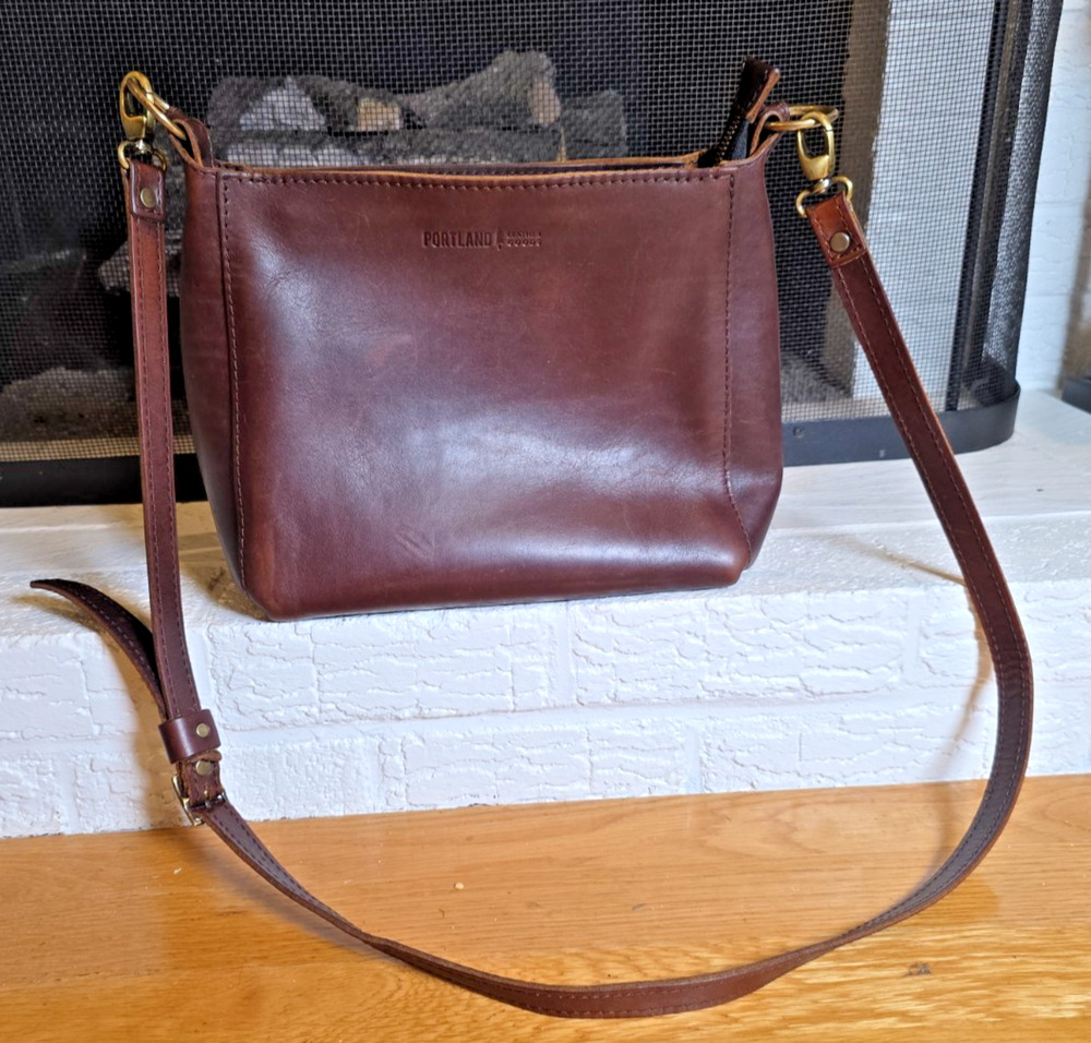 Portland Leather Goods Triangle Shoulder Crossbody Bag Brown Leather Zip Purse